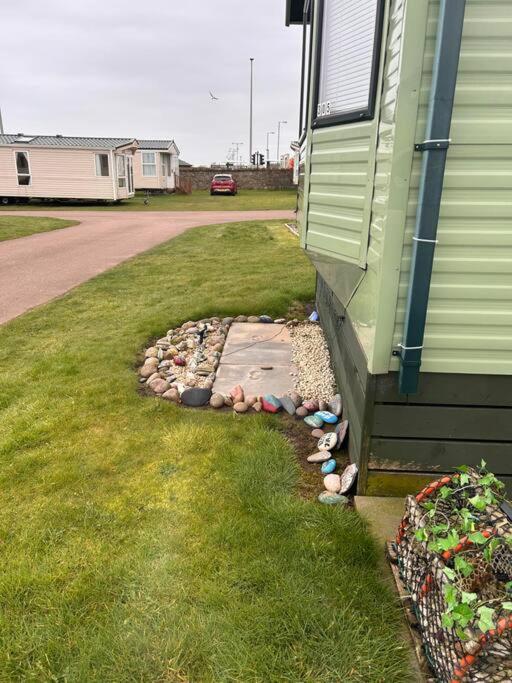 Red Lion Caravan Park, アーブロース エクステリア 写真